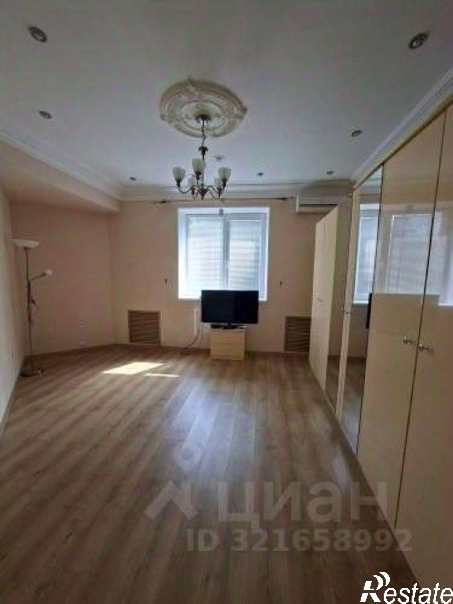 Купить помещение свободного назначения за 4 501 310 рублей на ул Советская, 1