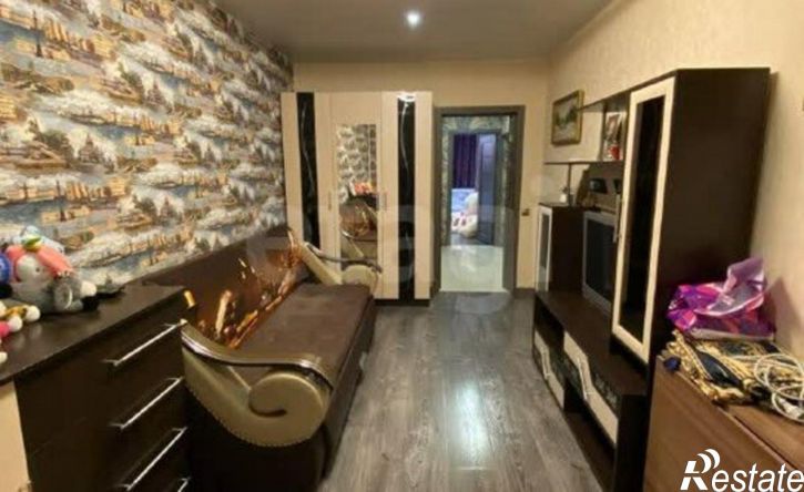 3-комн квартира проспект Космонавтов, 15,  д. 15