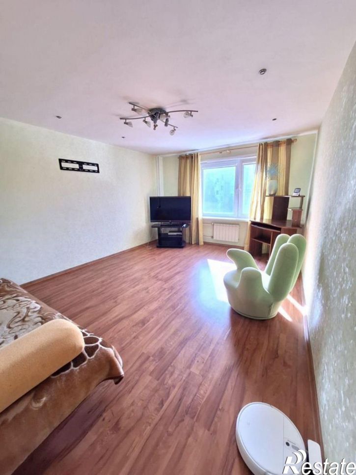 3-комн квартира Интернациональная улица, 15,  д. 15