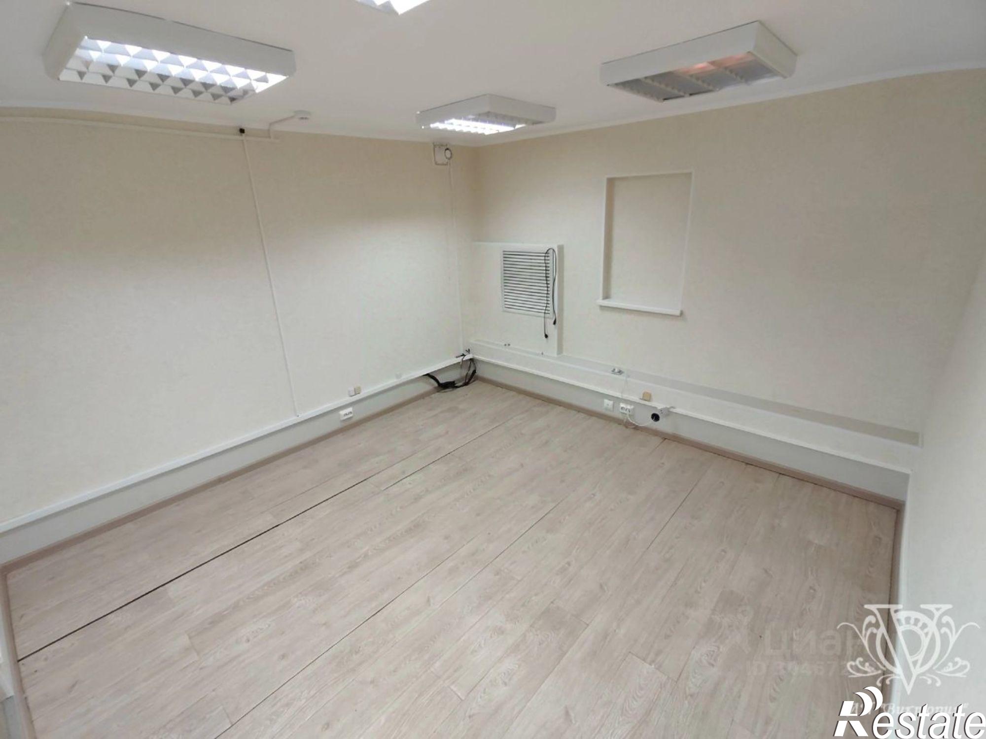 Купить помещение свободного назначения за 2 000 050 рублей на улица Оплеснина, 20