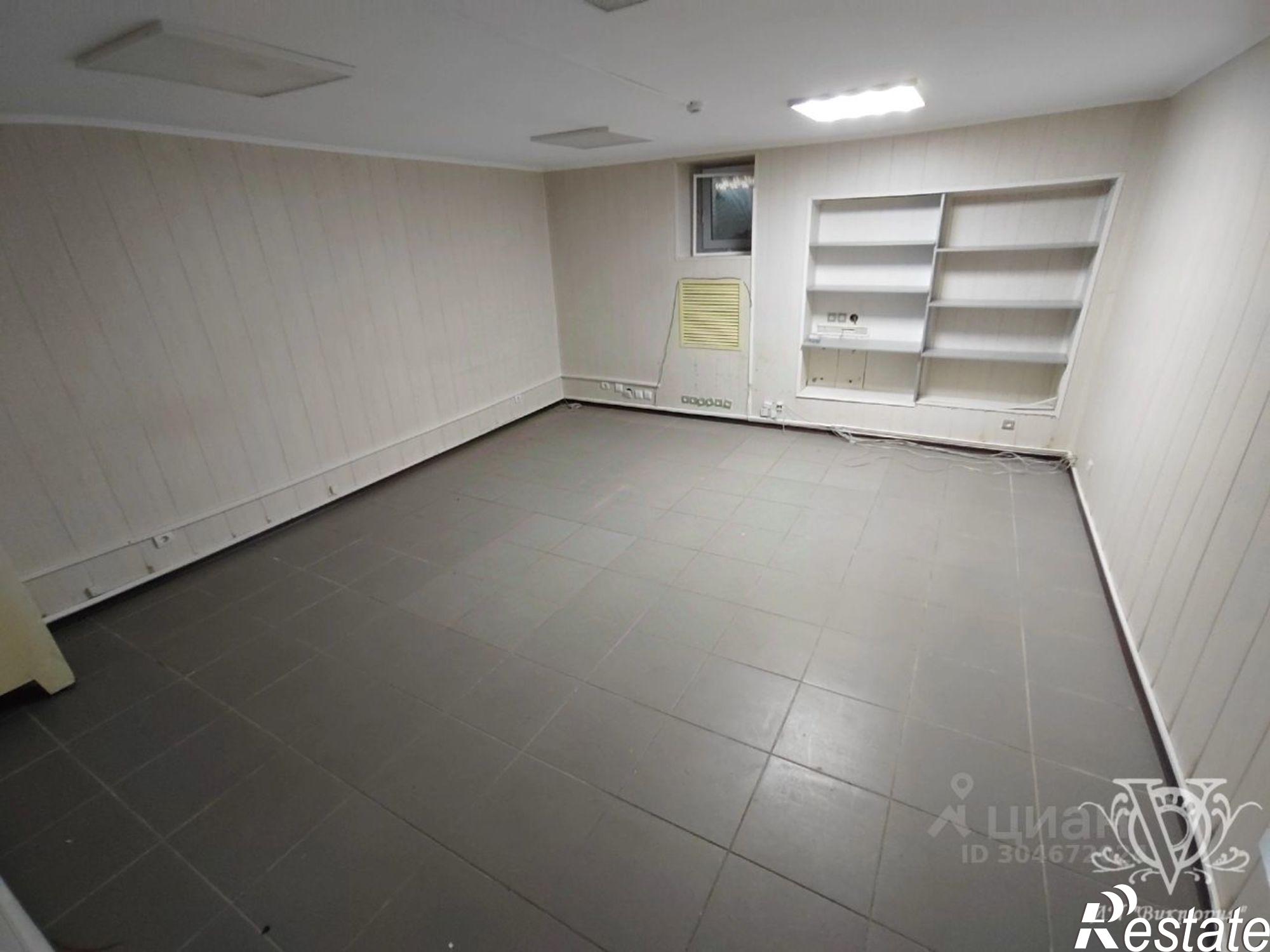 Купить помещение свободного назначения за 2 000 050 рублей на улица Оплеснина, 20