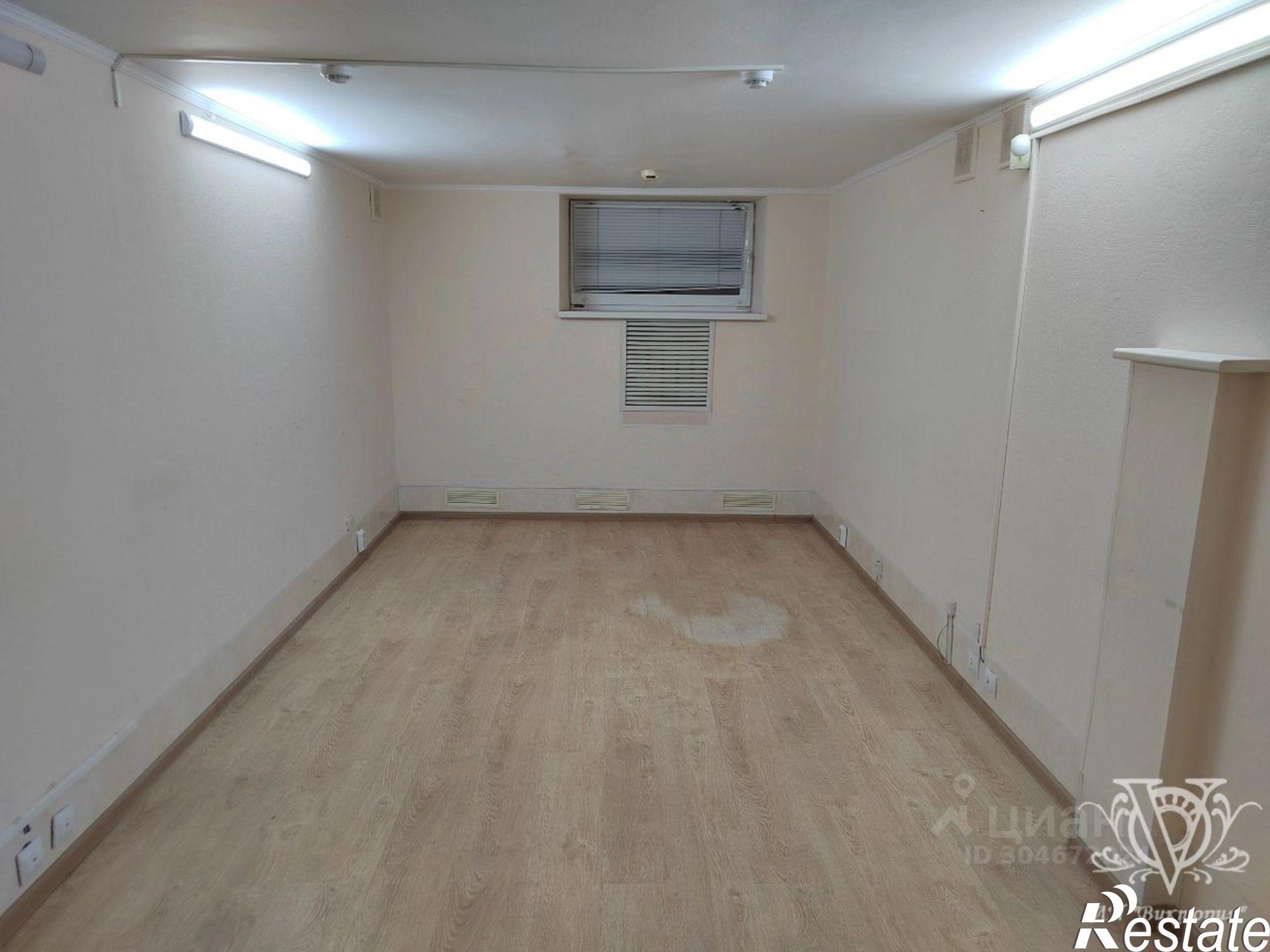 Купить помещение свободного назначения за 2 000 050 рублей на улица Оплеснина, 20