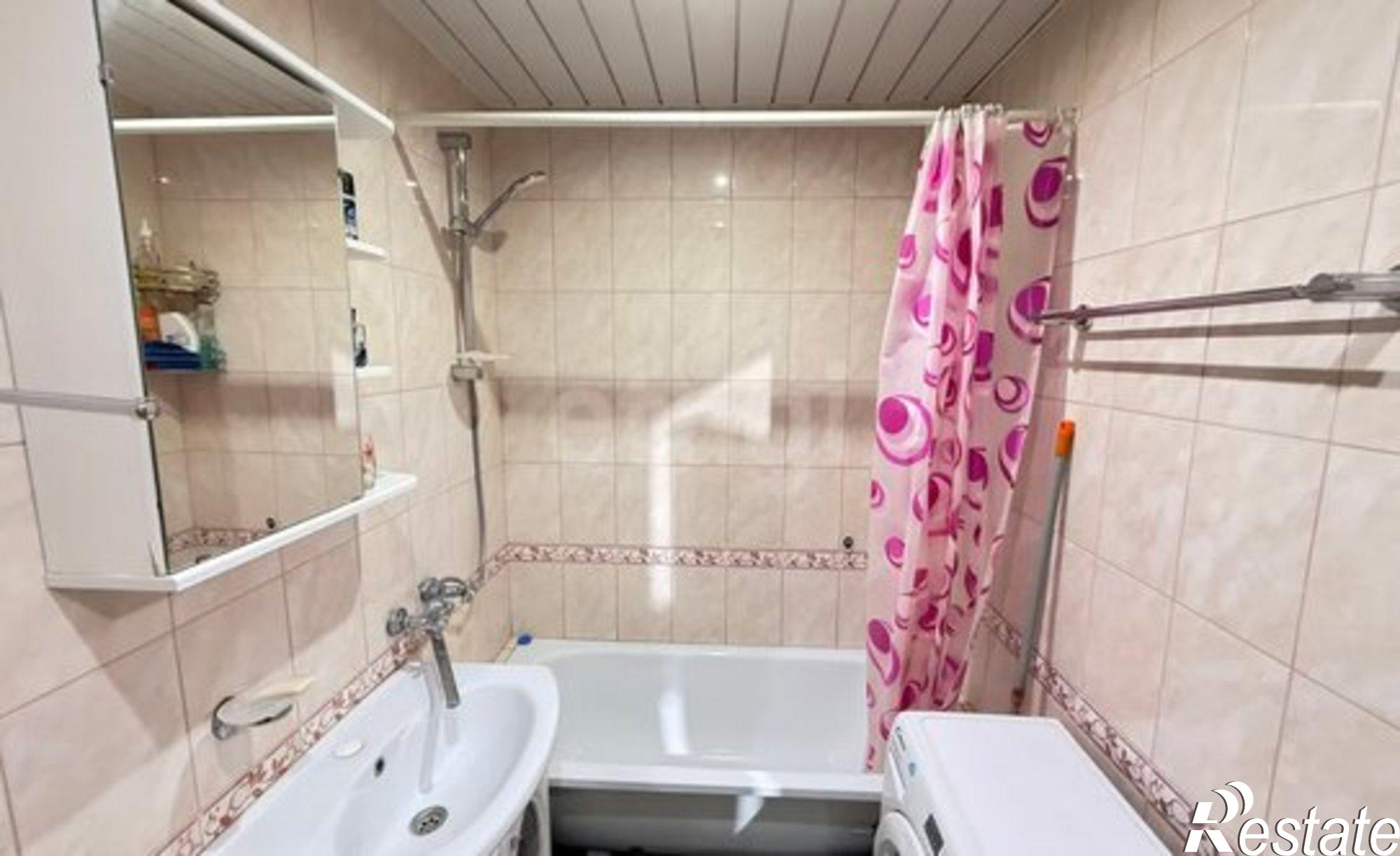 Купить квартиру за 2 500 000 рублей на улица 40 лет ГВФ, 30