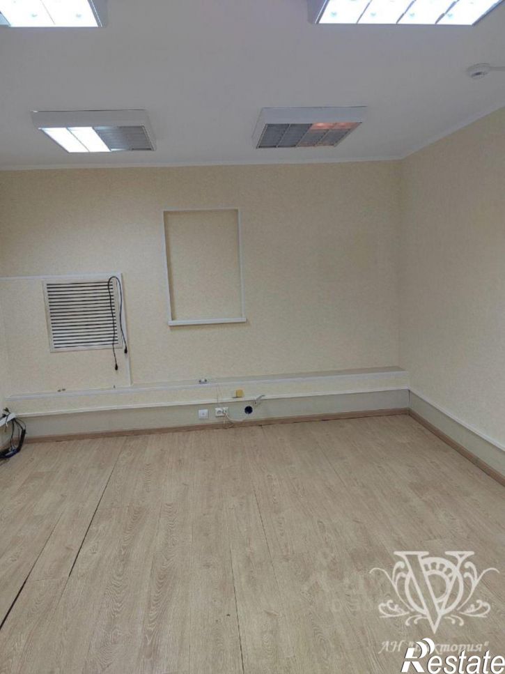 Помещение свободного назначения улица Оплеснина, 20,  д. 20