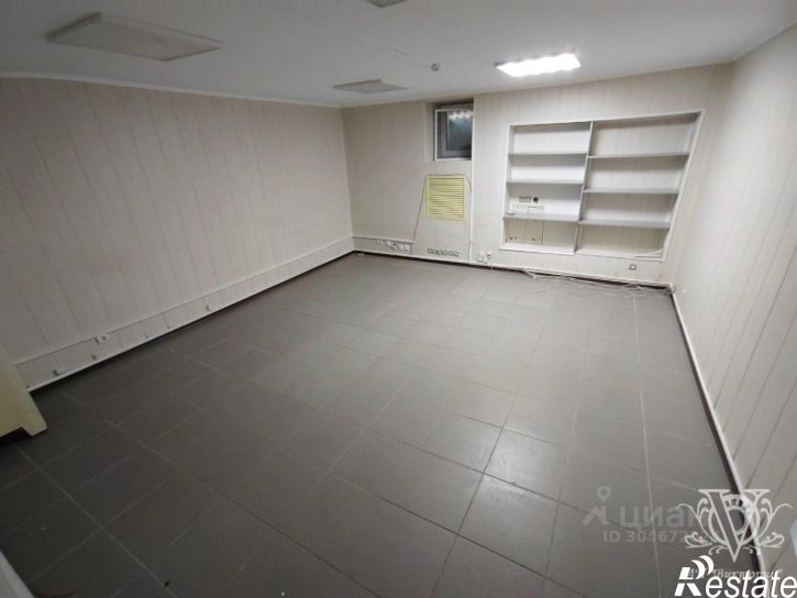 Помещение свободного назначения улица Оплеснина, 20,  д. 20