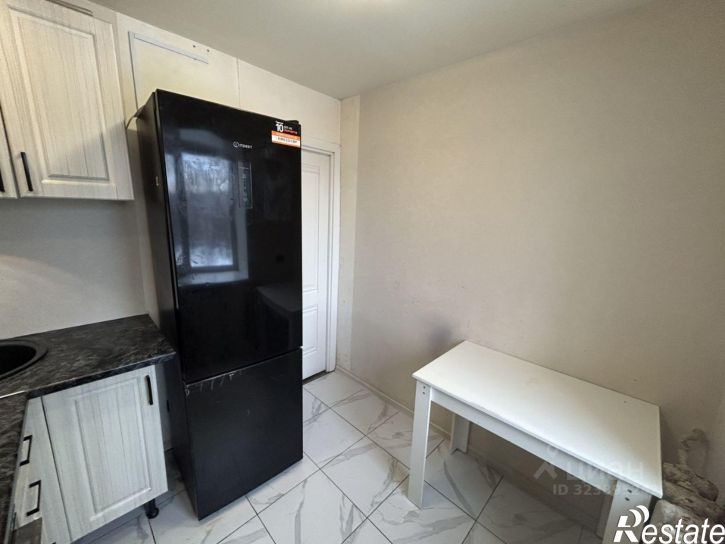 2-комн квартира проспект Космонавтов, 32,  д. 32