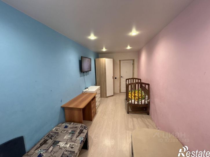 2-комн квартира проспект Космонавтов, 32,  д. 32