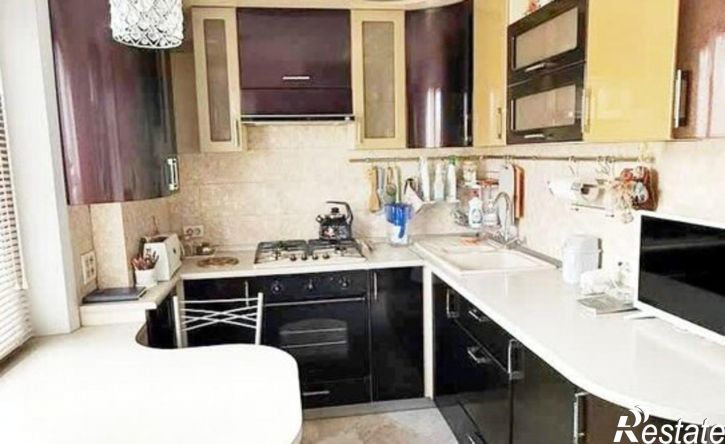 3-комн квартира улица 30 лет Октября, 6,  д. 6