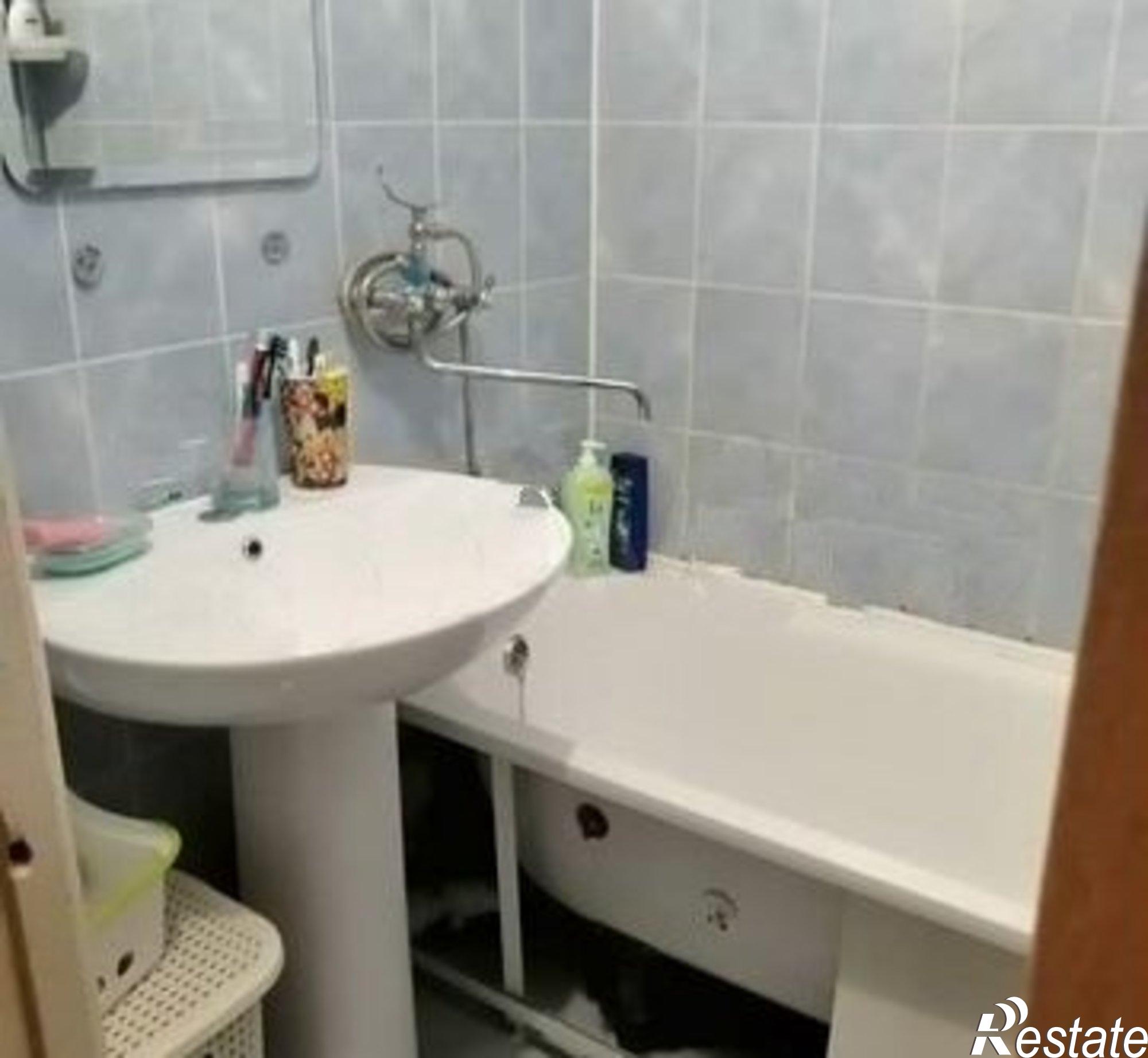 Купить квартиру за 4 200 000 рублей на ул Сенюкова, 18