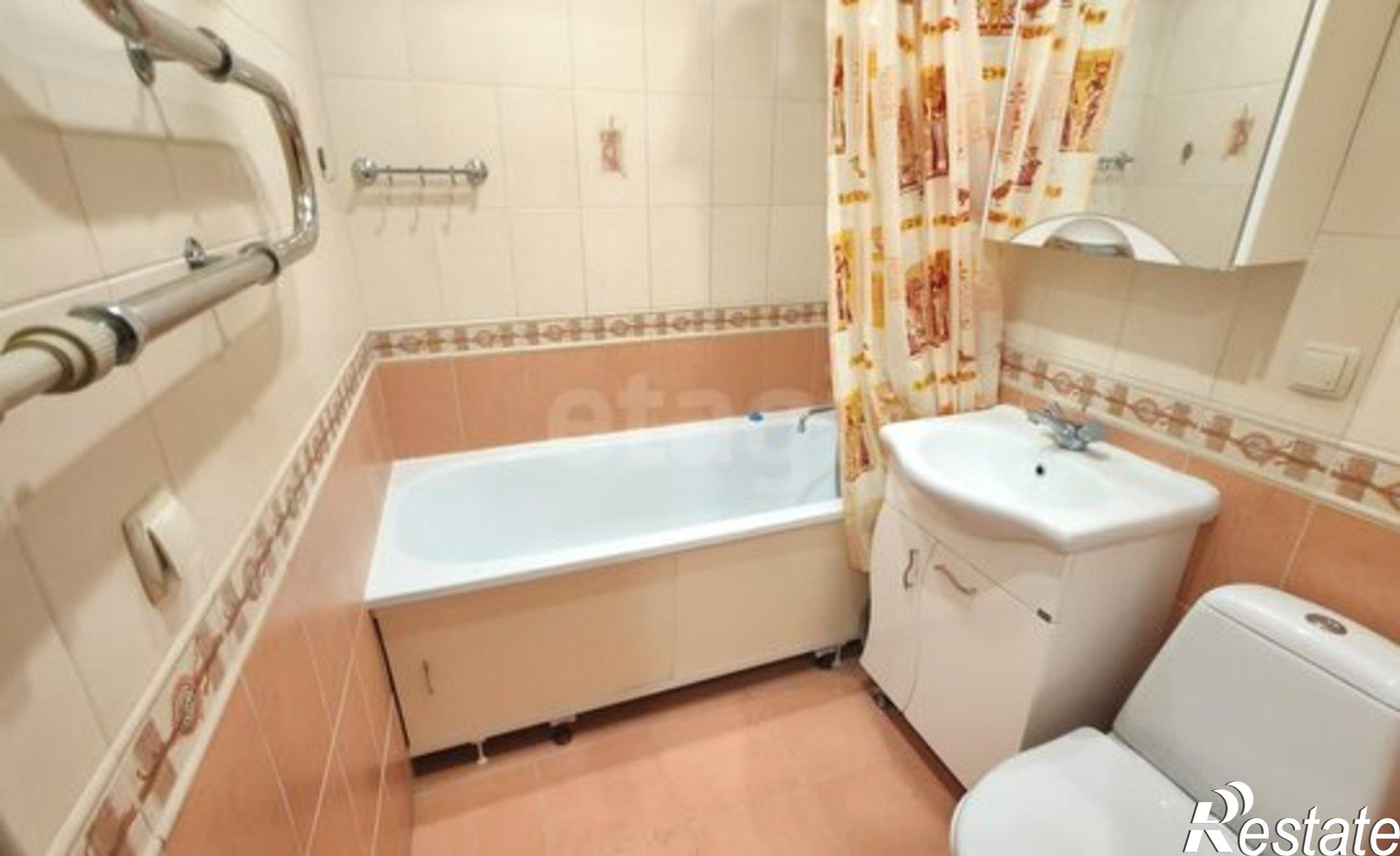 Купить квартиру за 2 650 000 рублей на пр-кт Космонавтов, 32