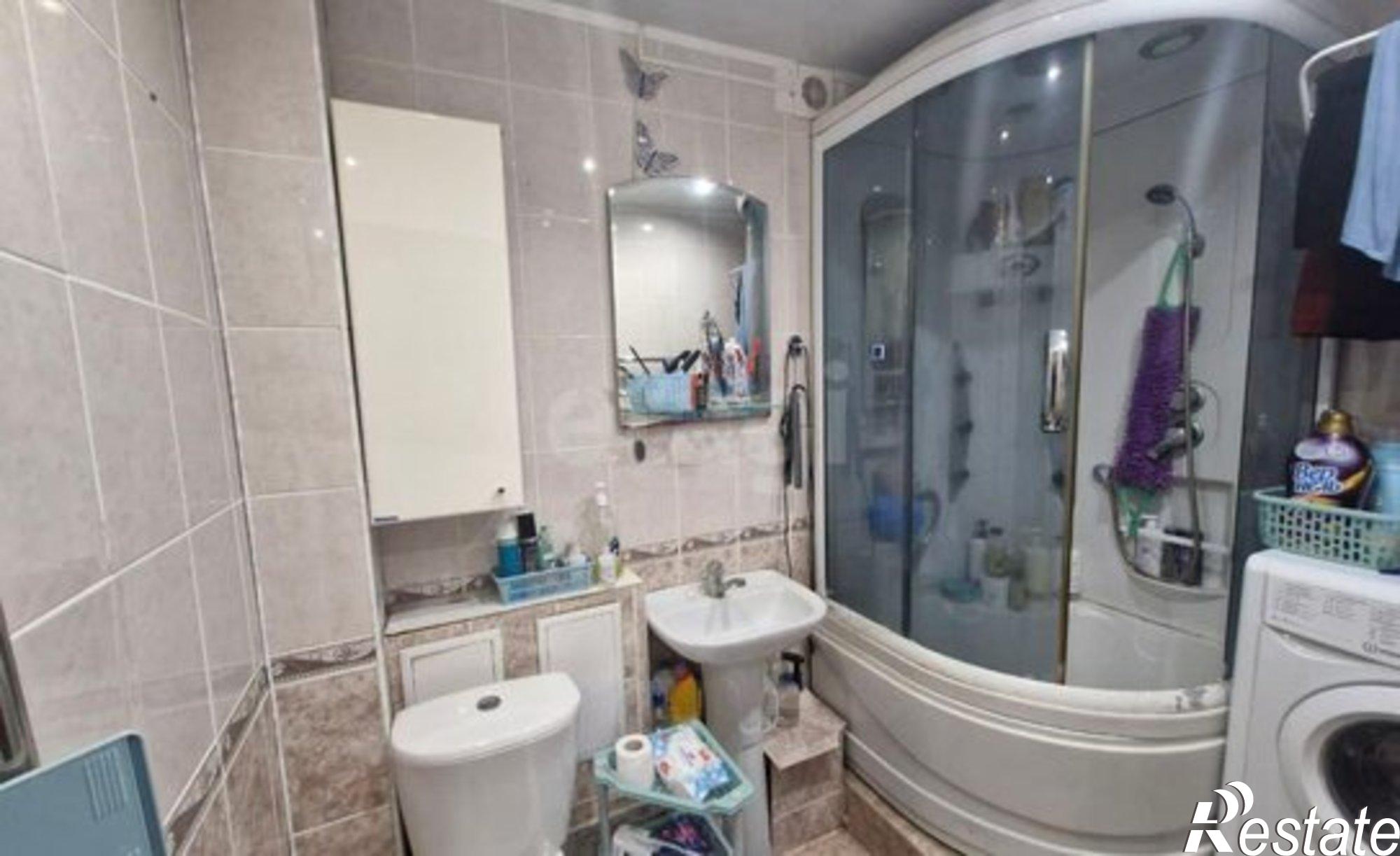 Купить квартиру за 4 100 000 рублей на ул Коммунальная, 3