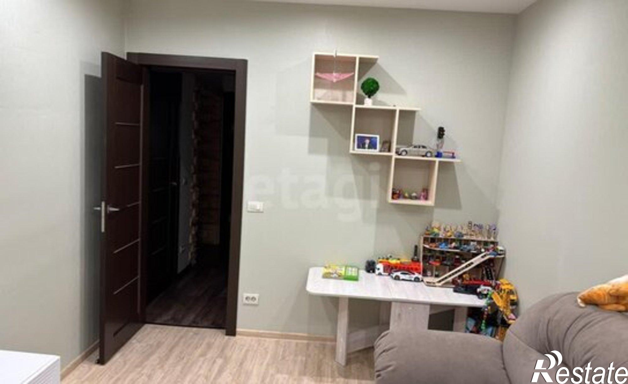 Купить квартиру за 7 500 000 рублей на улица Куратова, 10