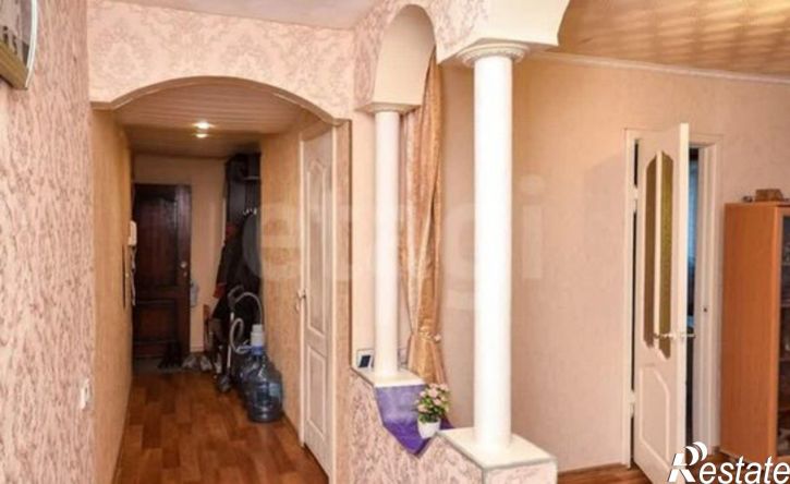 2-комн квартира проспект Космонавтов, 8/32,  д. 8/32