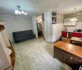 2-комн, 42кв м, этаж 1/5 улица Дзержинского, 1