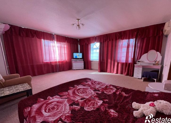 Коттедж/дом Комсомольская пл, 3,  д. 3