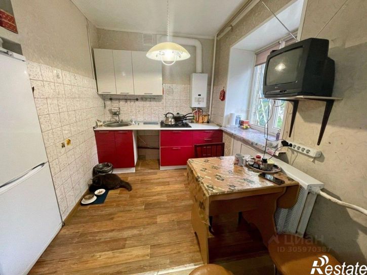 2-комн квартира улица Дзержинского, 1,  д. 1