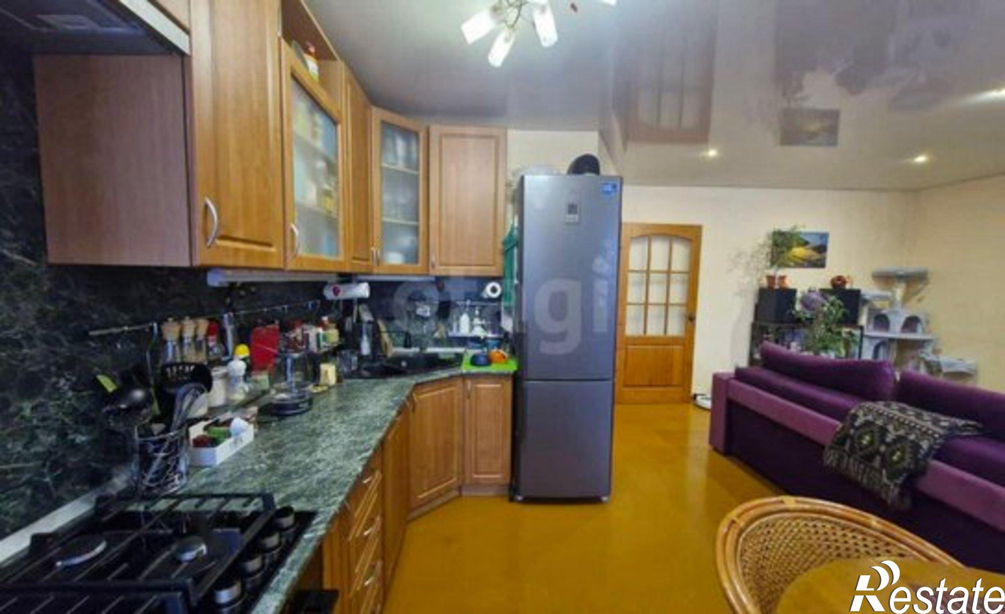 Купить квартиру за 8 100 000 рублей на набережная Нефтяников, 8