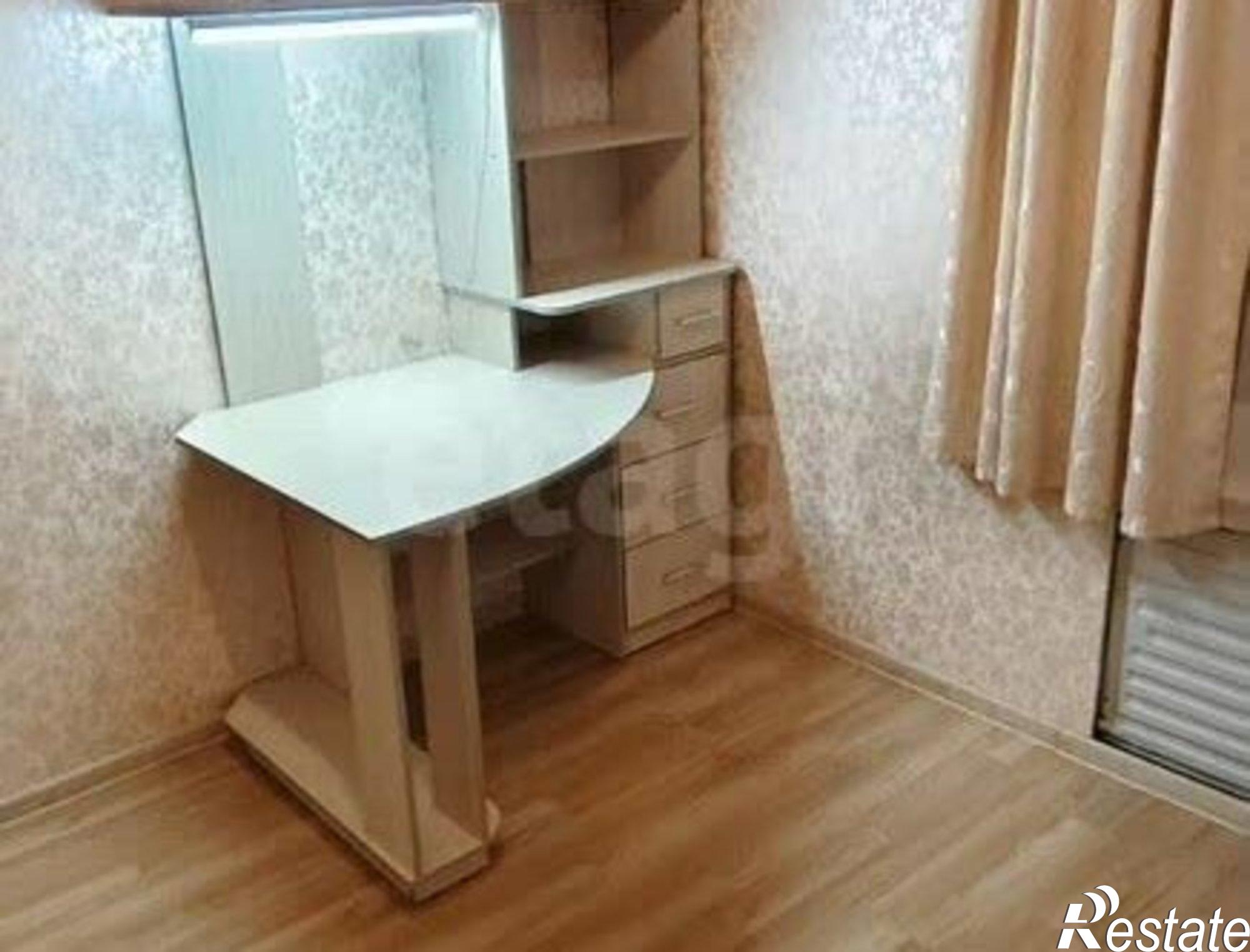 Купить квартиру за 4 280 000 рублей на Интернациональная улица, 19