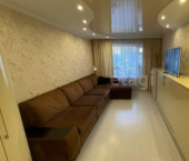 2-комн, 43кв м, этаж 1/5 ул 30 лет Октября, 10