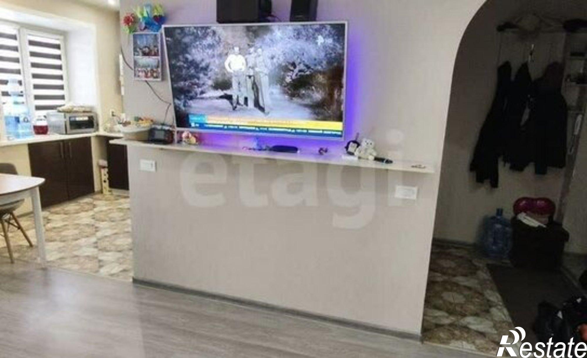 Купить квартиру за 4 400 000 рублей на проспект Космонавтов, 32