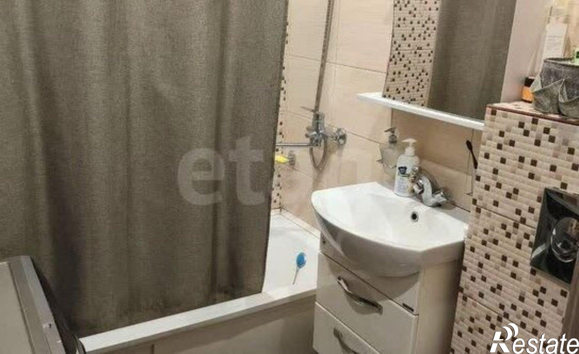 Купить квартиру за 4 400 000 рублей на проспект Космонавтов, 32