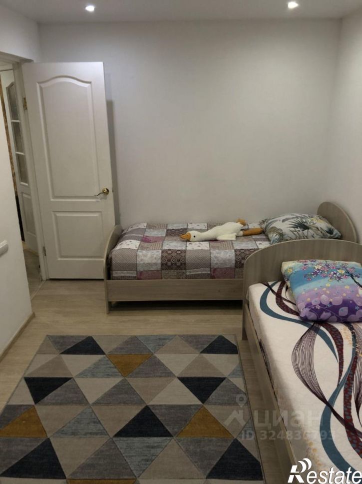 3-комн квартира улица Бушуева, 8,  д. 8