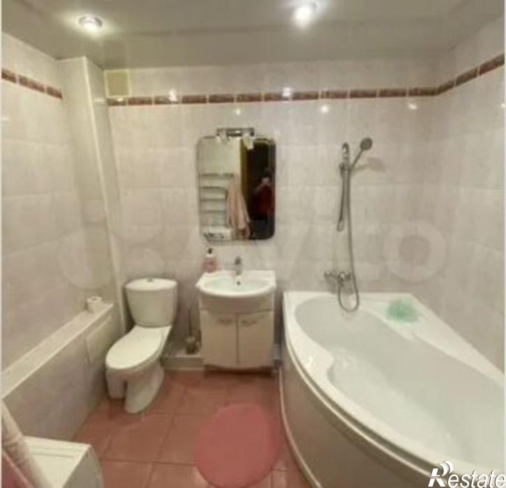 3-комн квартира Интернациональная улица, 49,  д. 49