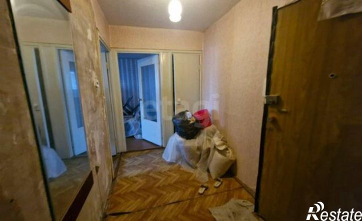 2-комн квартира улица Сенюкова, 16,  д. 16