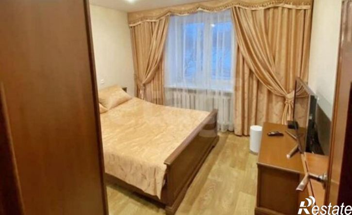 3-комн квартира ул Интернациональная, 49,  д. 49