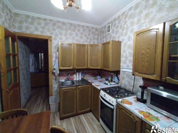 3-комн квартира наб Нефтяников, 8,  д. 8