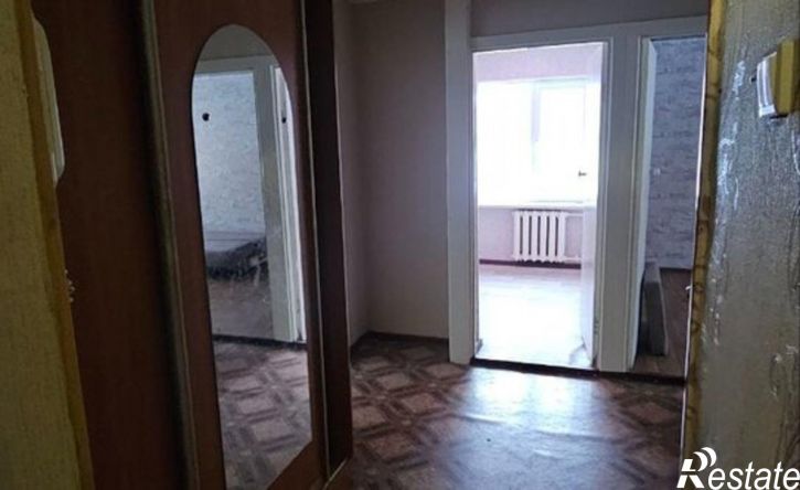 4-комн квартира проспект Космонавтов, 25,  д. 25