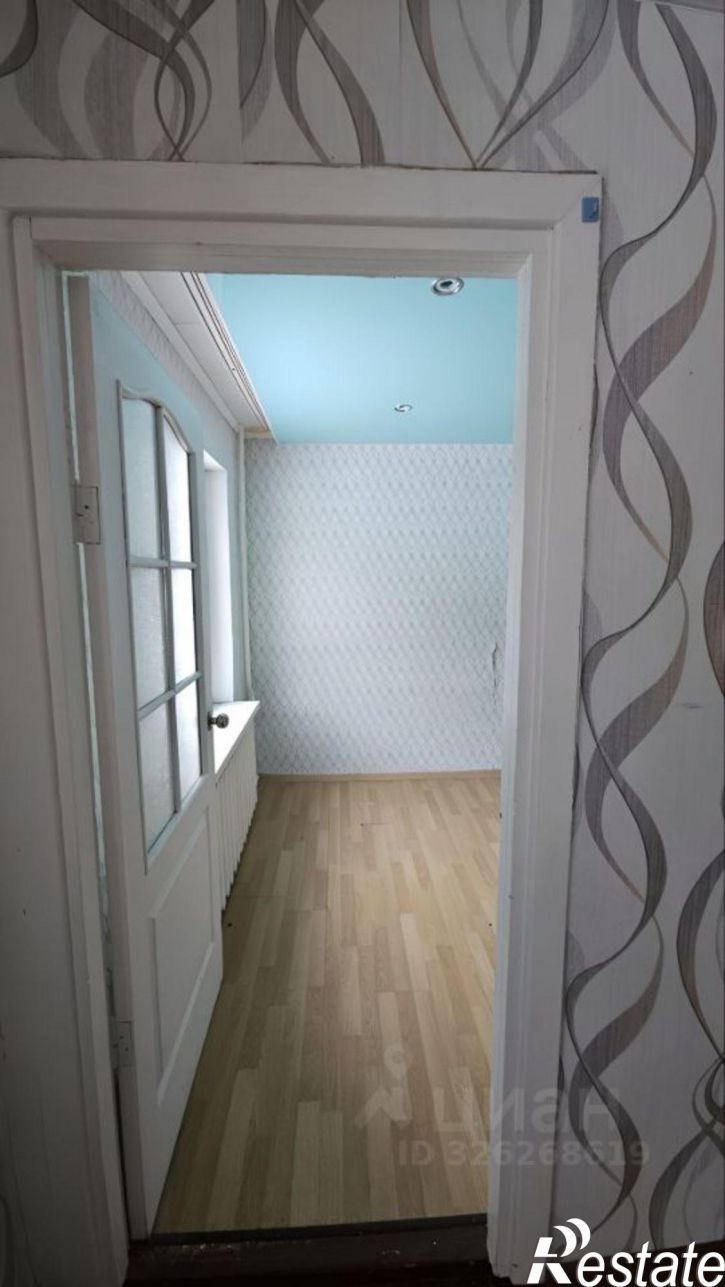 4-комн квартира проспект Космонавтов, 25,  д. 25