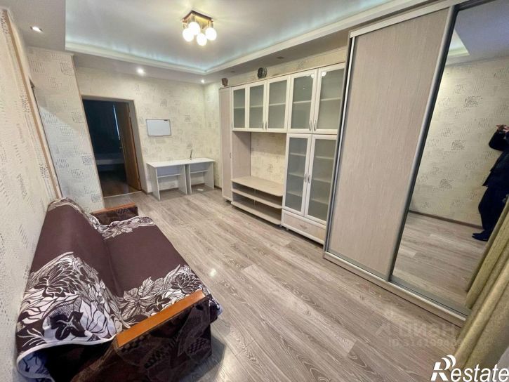 2-комн квартира улица 30 лет Октября, 1,  д. 1