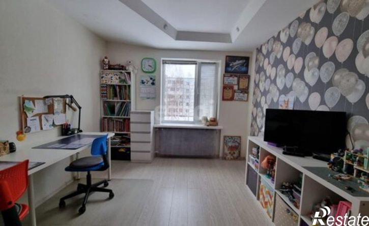 4-комн квартира Пионергорский проезд, 10,  д. 10
