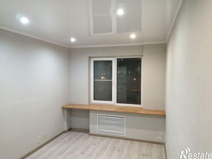 3-комн квартира пр-кт Космонавтов, 31,  д. 31