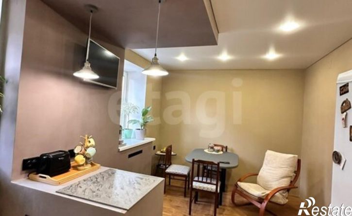 3-комн квартира проспект Космонавтов, 23,  д. 23