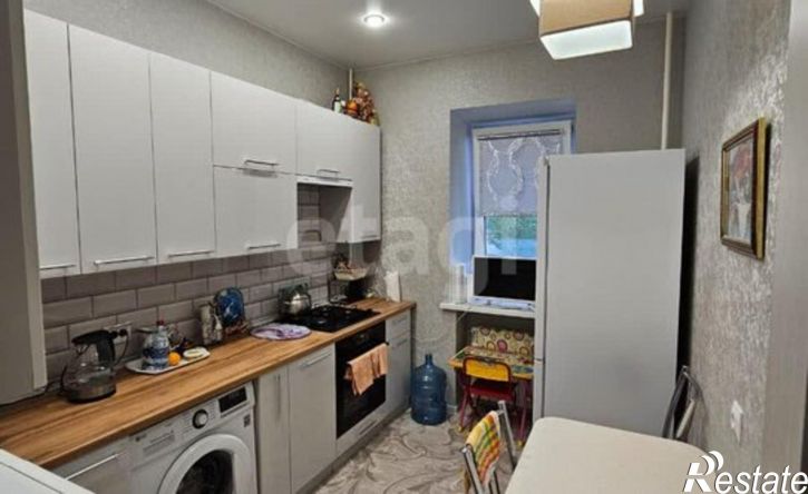 3-комн квартира Интернациональная улица, 60,  д. 60