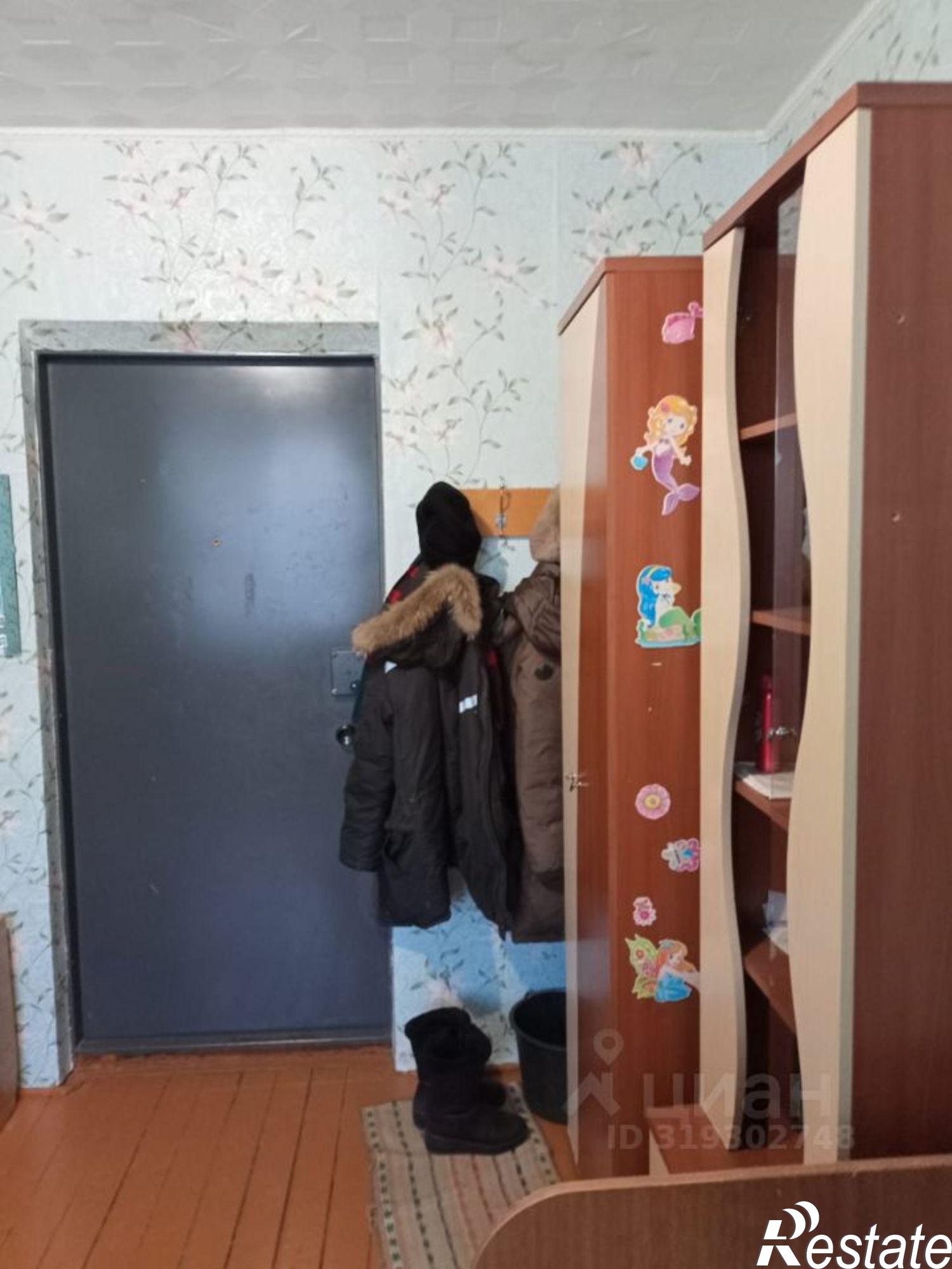 Купить комнату за 270 000 рублей на улица Сенюкова, 49