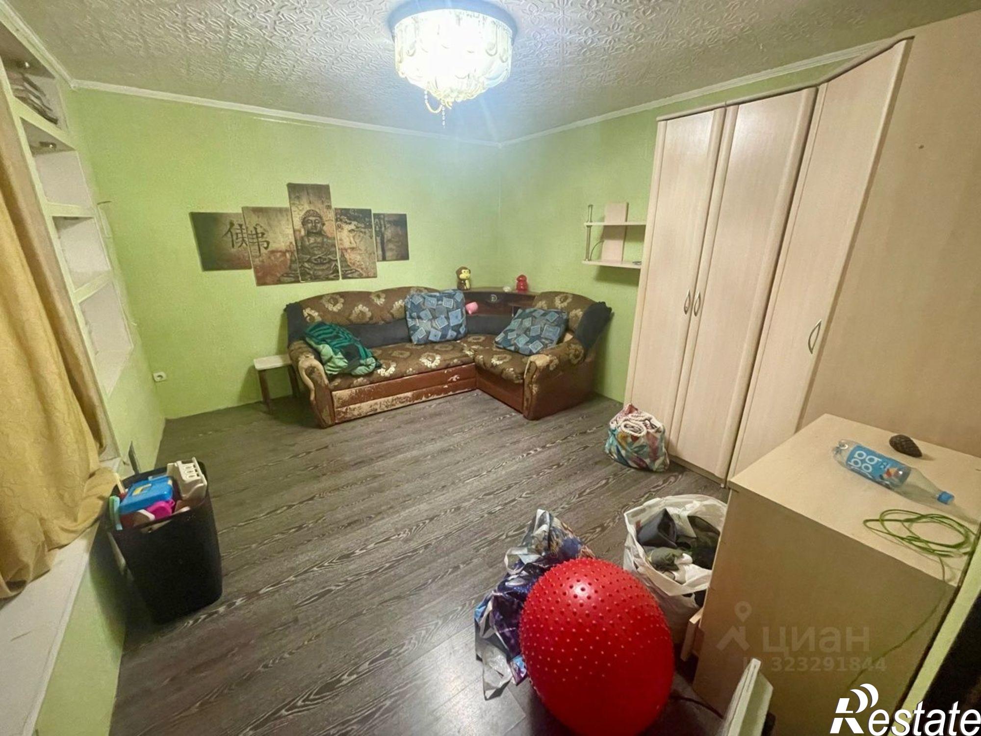 Сдать комнату за 10 000 рублей на улица Сенюкова, 49