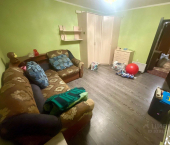 комната 30 кв м улица Сенюкова, 49