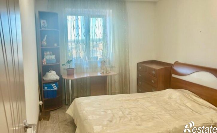 4-комн квартира проспект Космонавтов, 50,  д. 50