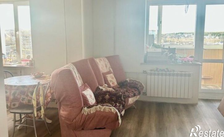 4-комн квартира проспект Космонавтов, 50,  д. 50