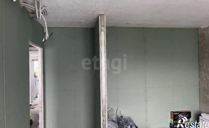 4-комн квартира пр-д Строителей, 26,  д. 26
