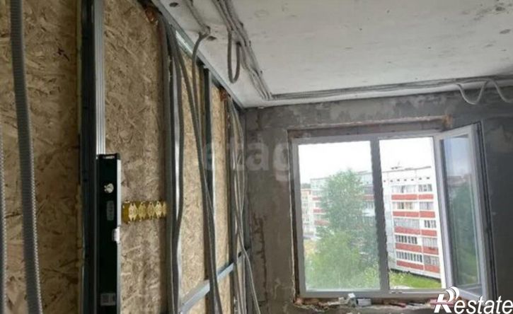 4-комн квартира пр-д Строителей, 26,  д. 26