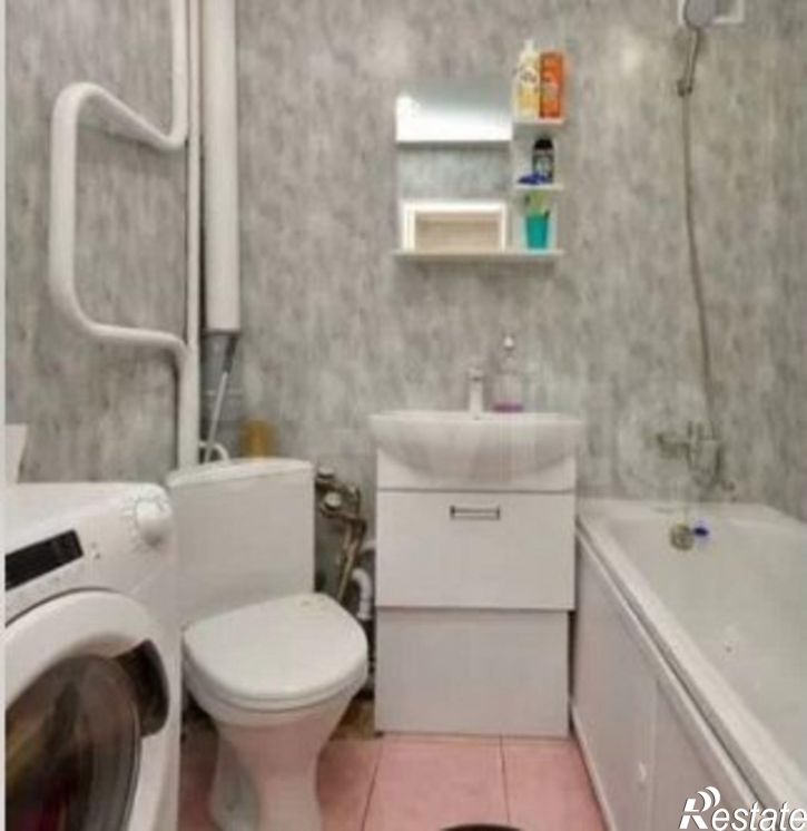 2-комн квартира проспект Космонавтов, 38,  д. 38