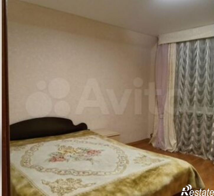 3-комн квартира пр-д Строителей, 24,  д. 24