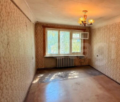 3-комн, 72кв м, этаж 1/3 улица Савина, 9