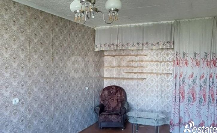 2-комн квартира ул Сенюкова, 49,  д. 49
