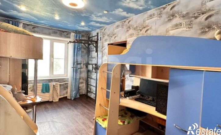 4-комн квартира ул Куратова, 20,  д. 20