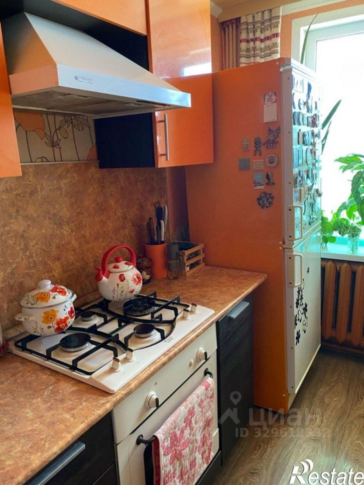 3-комн квартира пр-д Строителей, 35,  д. 35
